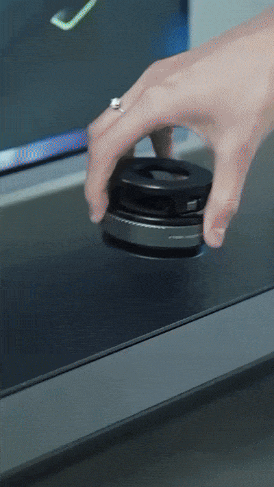 Vacuum Suction Magnetic Bracket – Compact 360° Phone Holder for Car, Desk & Home Use